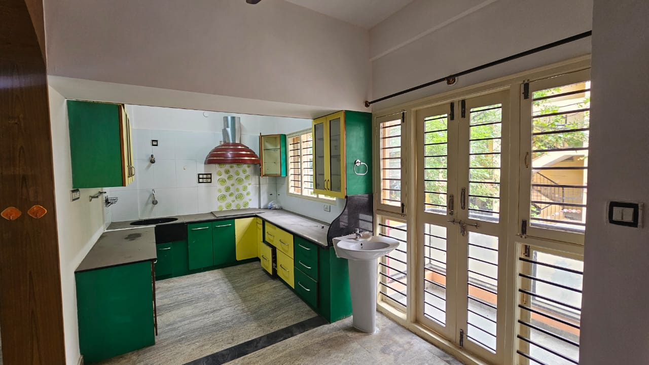 WhatsApp Image 2025-07-23 at 23.55.06