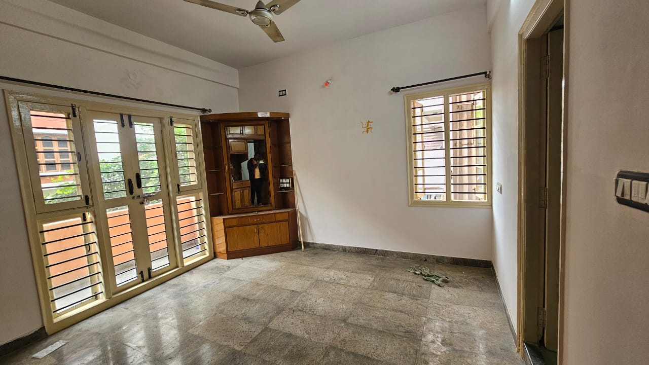 WhatsApp Image 2025-07-23 at 23.55.07 (1)