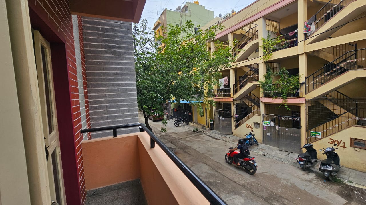 WhatsApp Image 2025-07-23 at 23.55.07