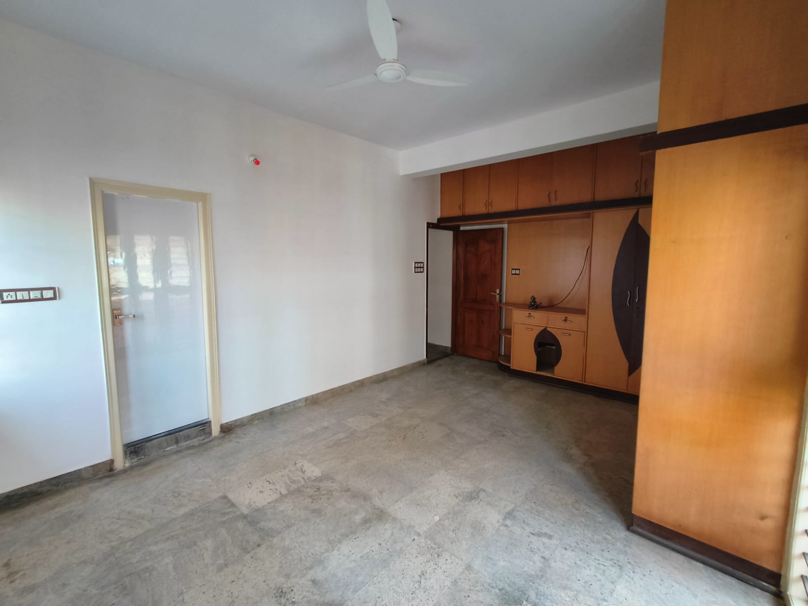 WhatsApp Image 2025-08-02 at 23.51.50 (1)