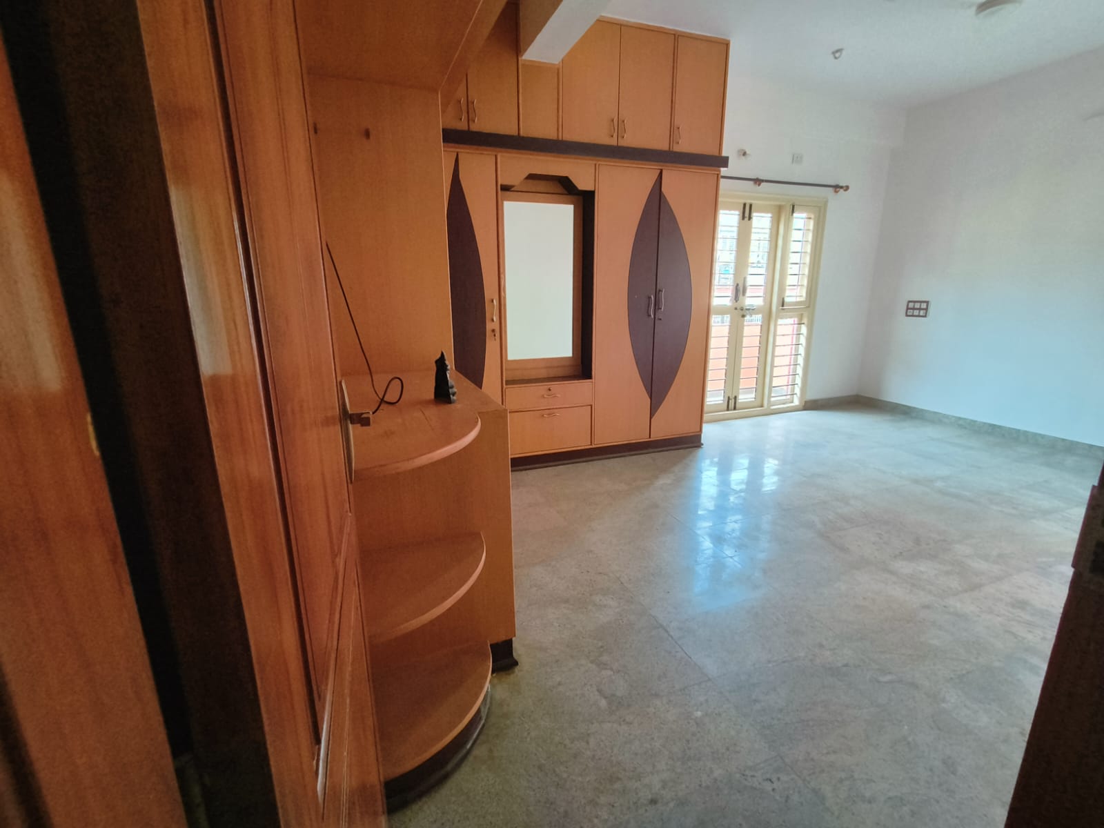 WhatsApp Image 2025-08-02 at 23.51.51 (1)