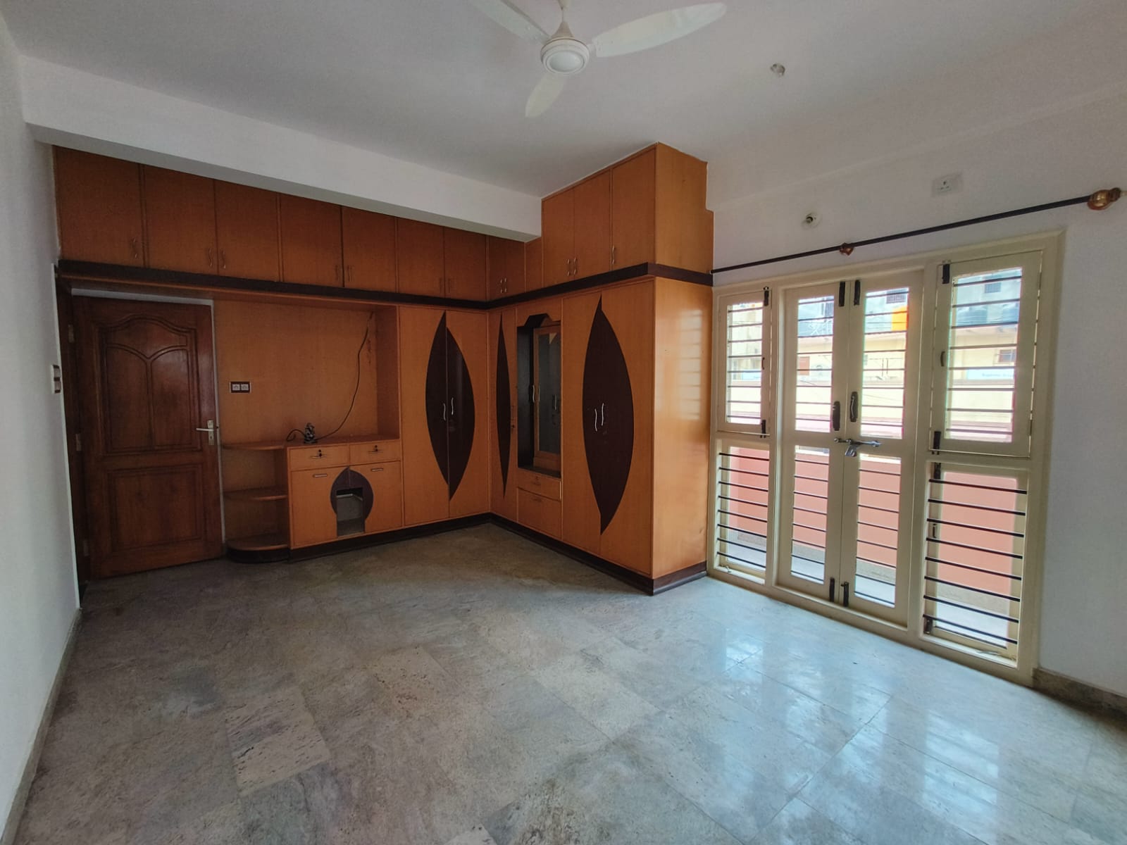 WhatsApp Image 2025-08-02 at 23.51.51