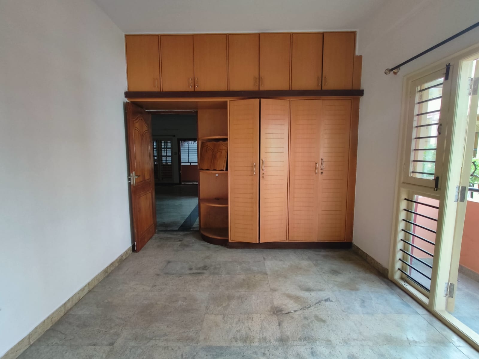 WhatsApp Image 2025-08-02 at 23.51.52 (1)