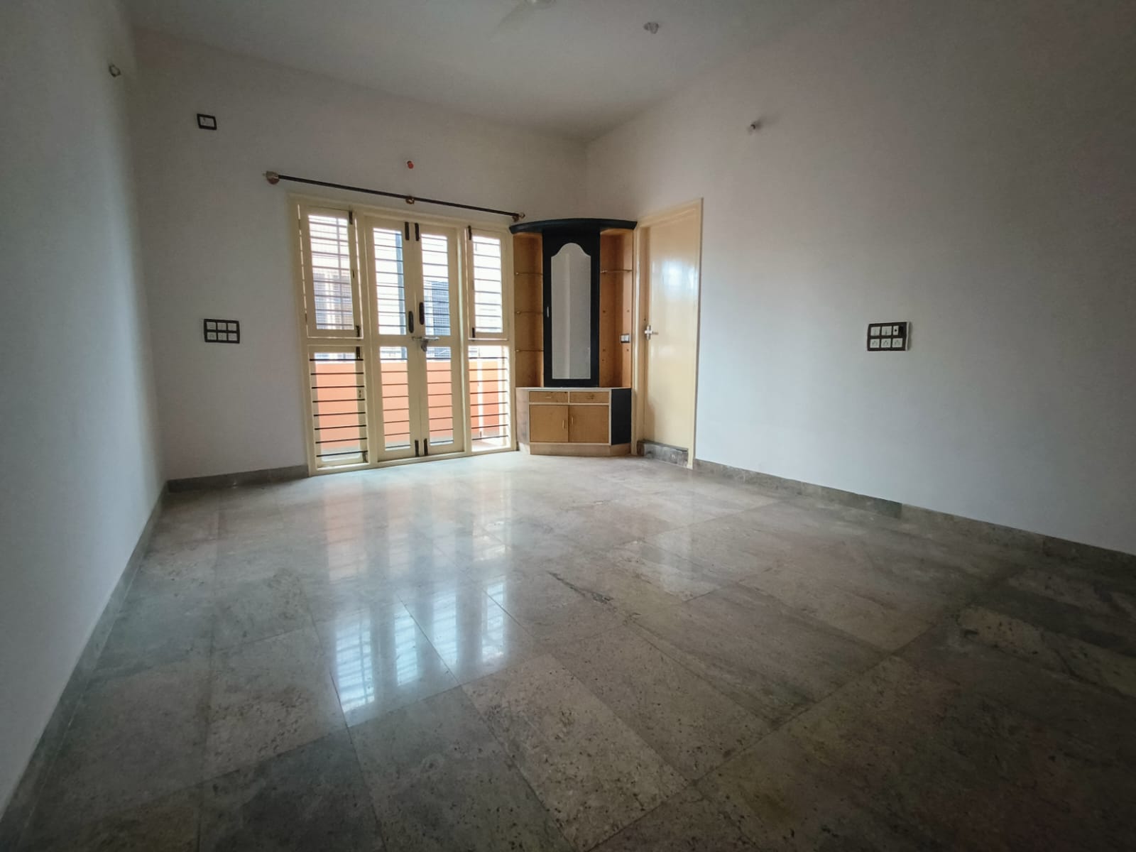 WhatsApp Image 2025-08-03 at 00.01.54 (2)