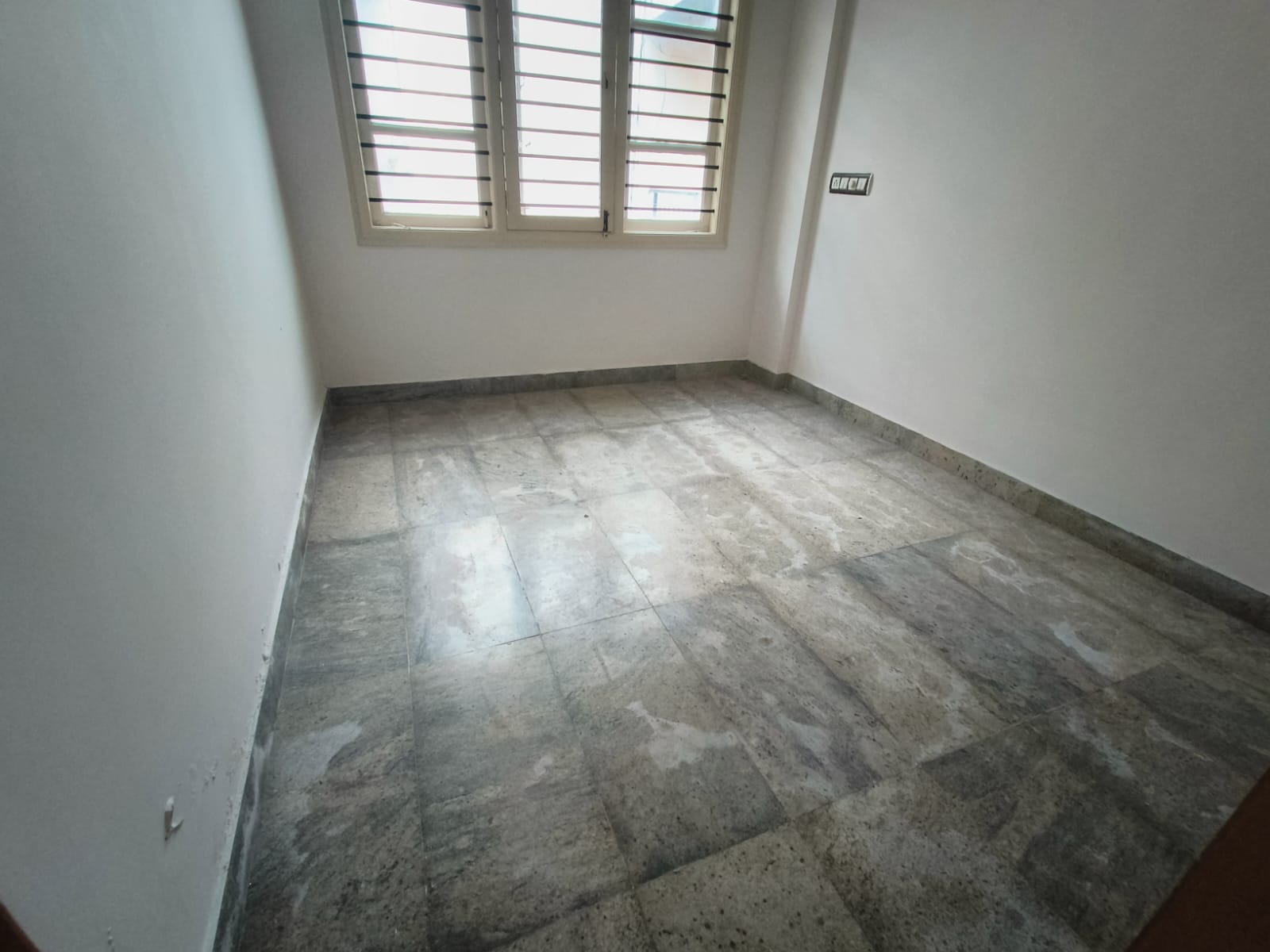 WhatsApp Image 2025-08-03 at 00.01.55 (1)