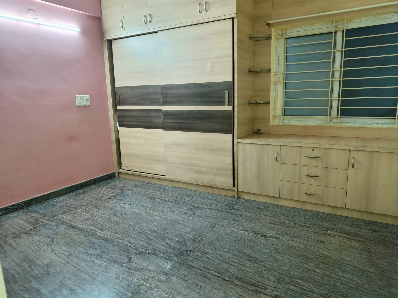 WhatsApp Image 2025-08-07 at 10.40.36 (1)