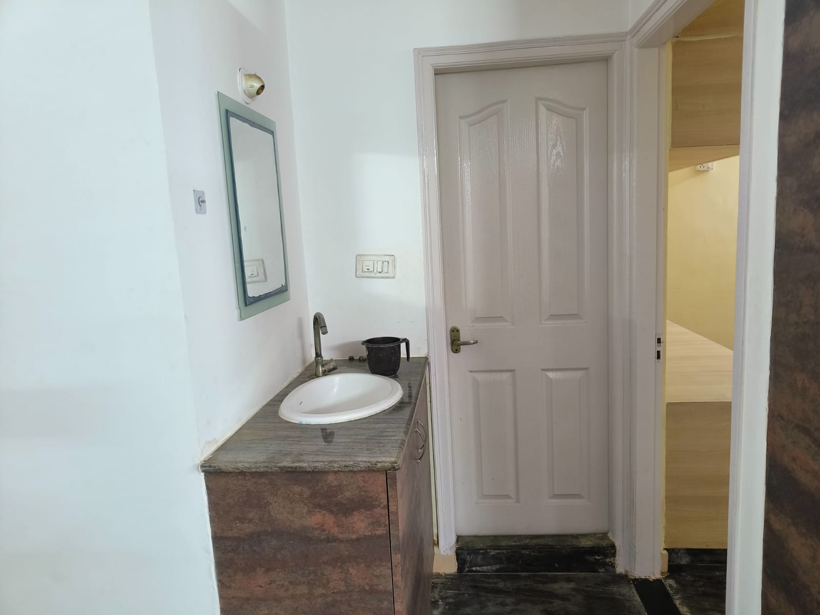 WhatsApp Image 2025-08-07 at 10.40.38 (2)